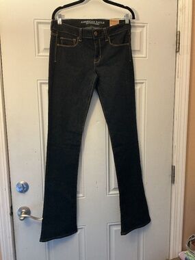 NEW AEO Women’s Skinny Kick Super Stretch Jeans American Eagle